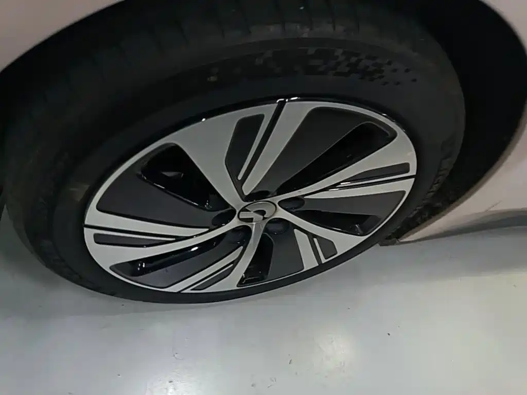 NIO ET5 2023 2022 75kWh