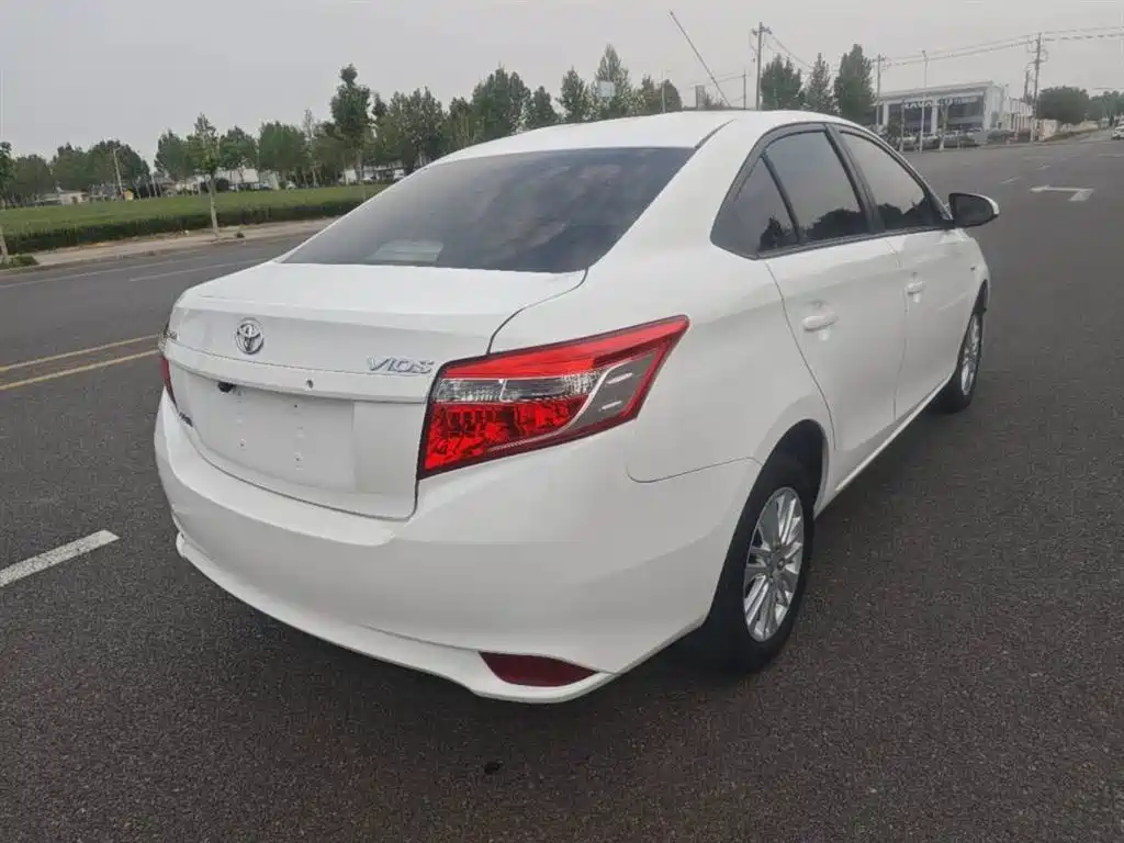 Toyota Vios 2014 1.5L Automatic Smart Enjoyment Edition фото 7