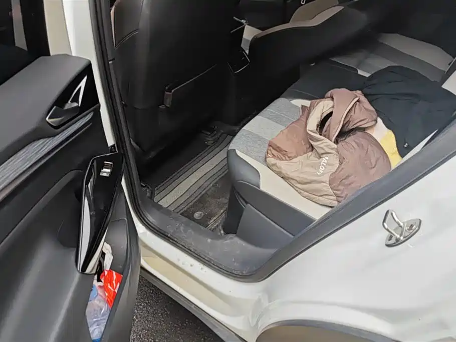 VOLKSWAGEN ID.4 CROZZ