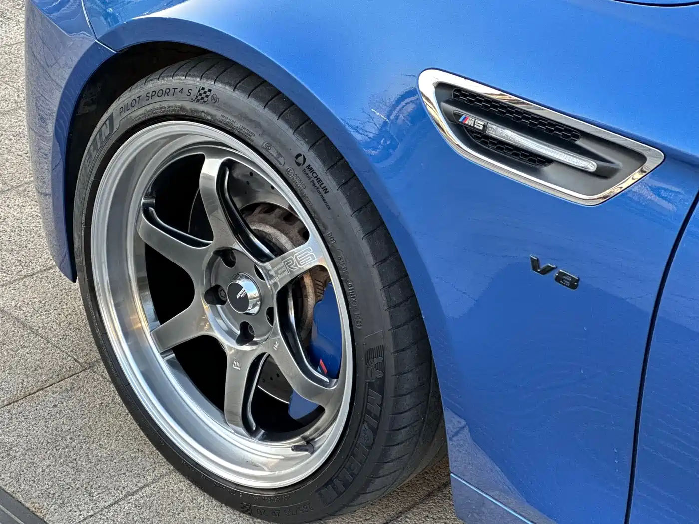BMW M5 2014 M5 фото 9