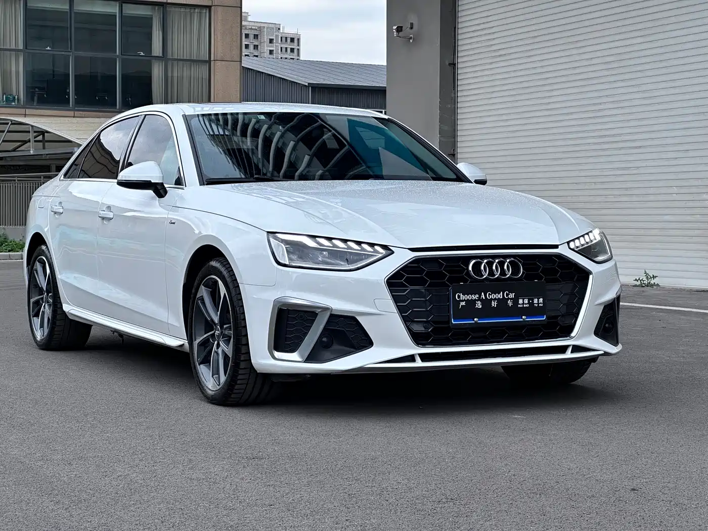 Audi A4L 2020 40 TFSI Fashion Dynamic Edition фото 3