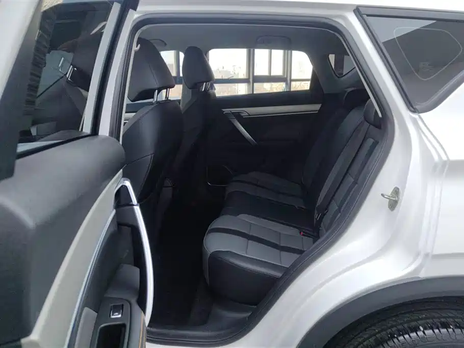 GEELY AUTOMOBILE BINYUE