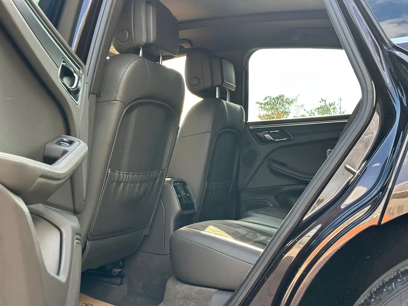 Porsche Macan 2017 Macan 2.0T фото 4