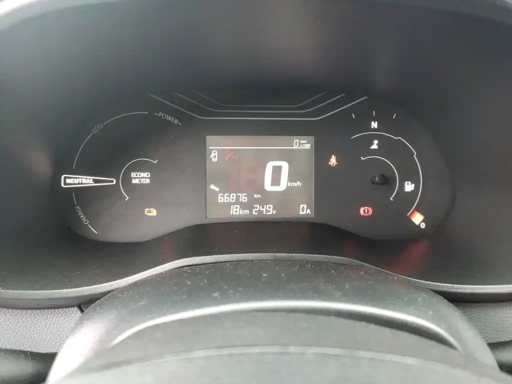 Фото 8 - Renault e-NO