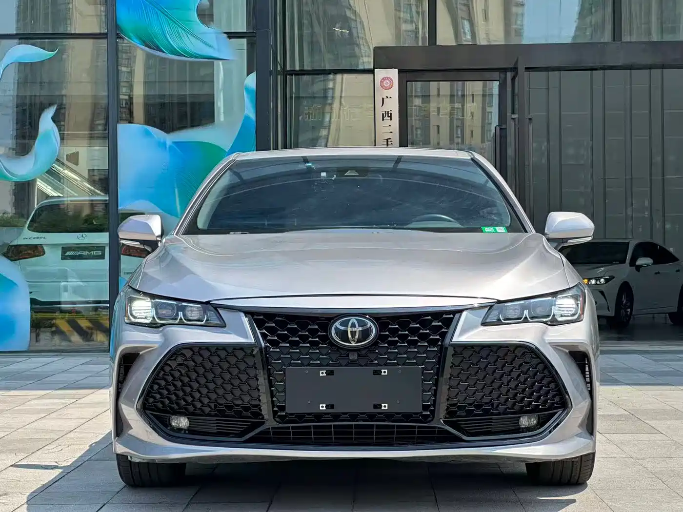 Toyota Avalon 2019 2.0L Luxury Edition (China VI) фото 2