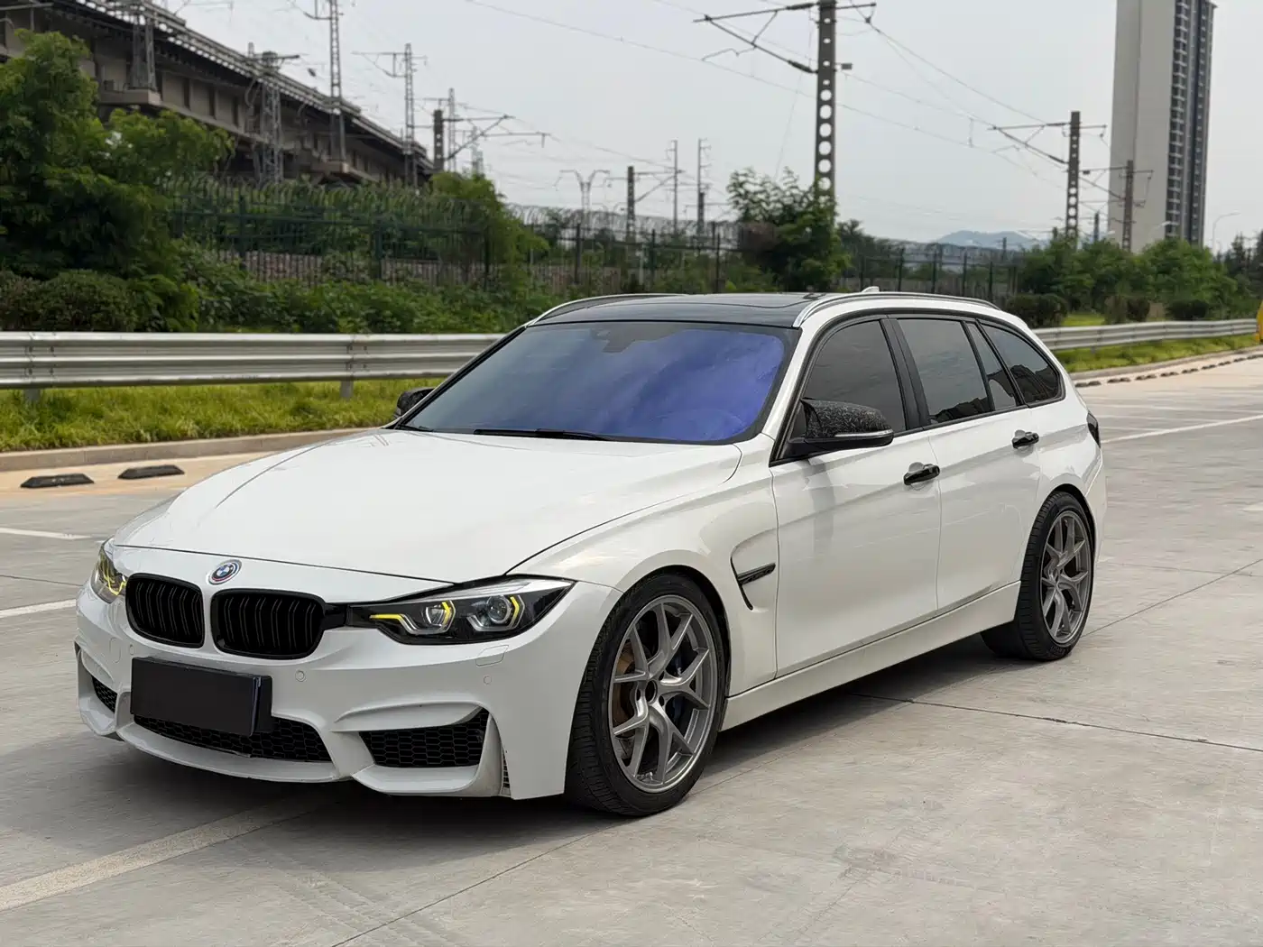 BMW 3 Series (Import), 2015 год