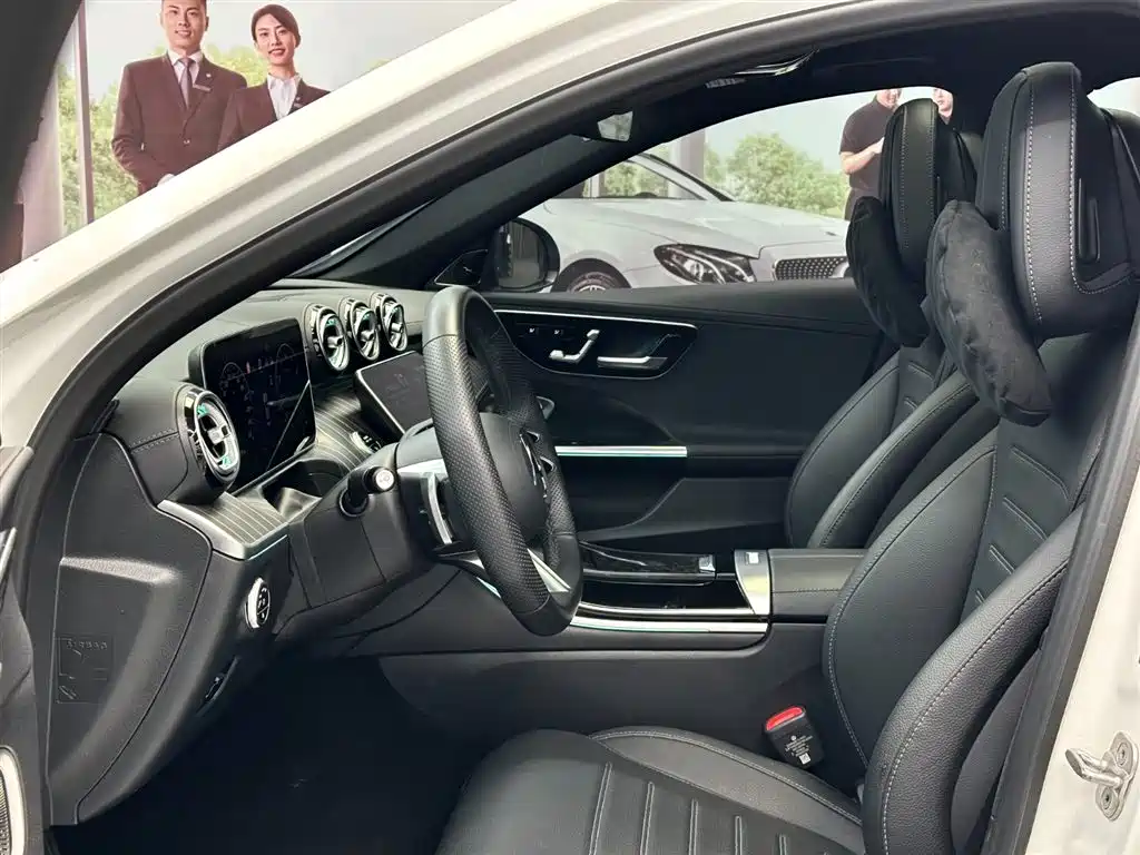 Mercedes-Benz C-Class 2025 C 260 L Night Sport Edition фото 5