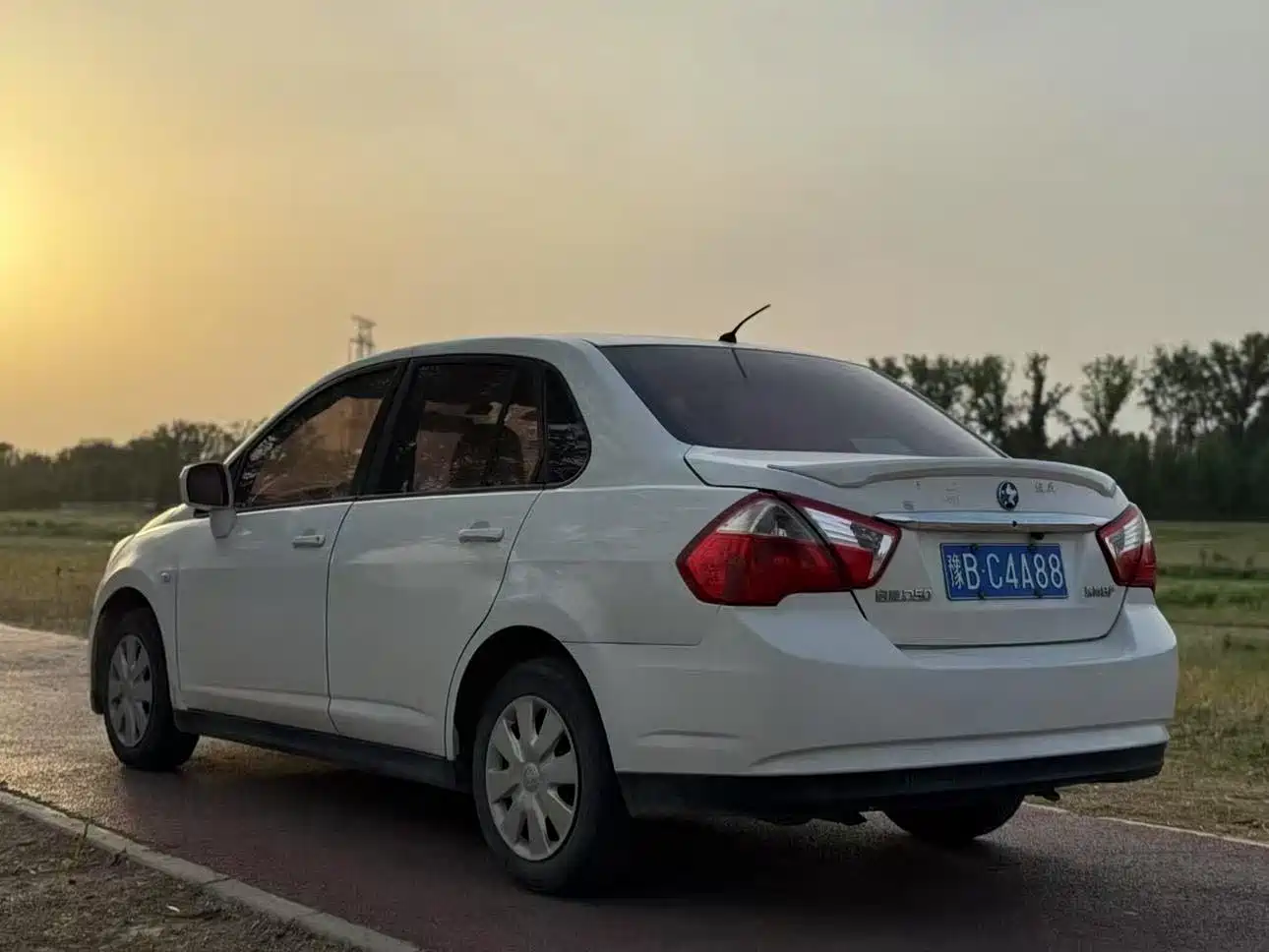 Venucia D50 2015 2015 1.6L Manual Fashion