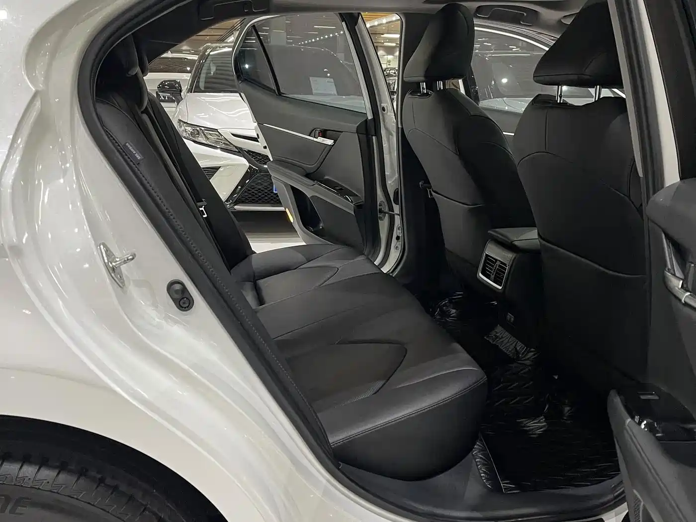 Toyota Camry 2022 2021 2.0G Luxury Edition