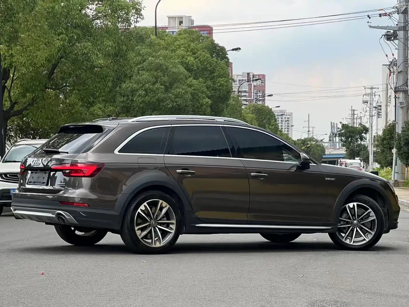 Audi A4 (Import) 2017 45 TFSI allroad quattro Sport фото 9