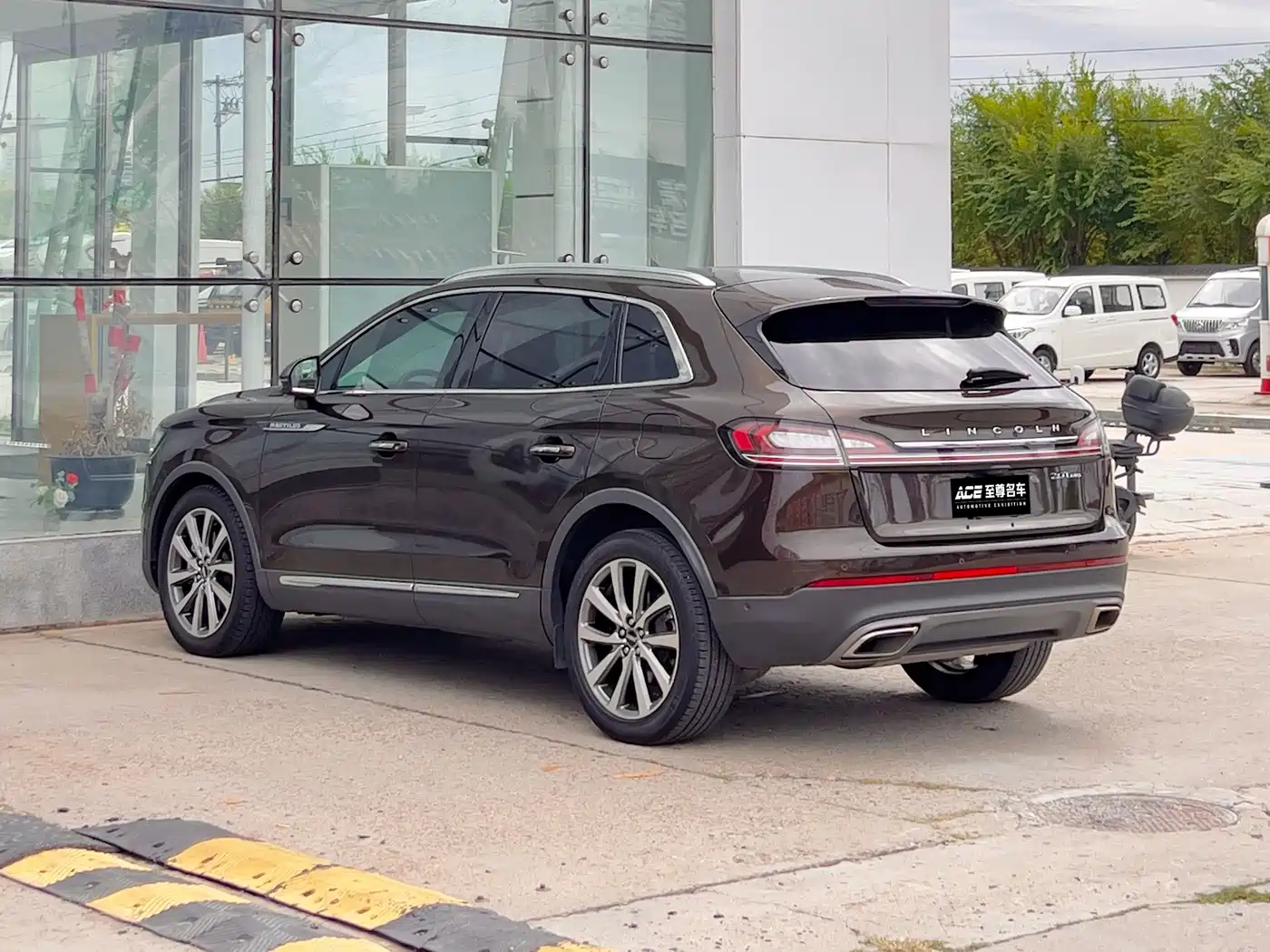 Lincoln Nautilus (Import) 2019 2019 2.0T 4WD Zunya Edition China V
