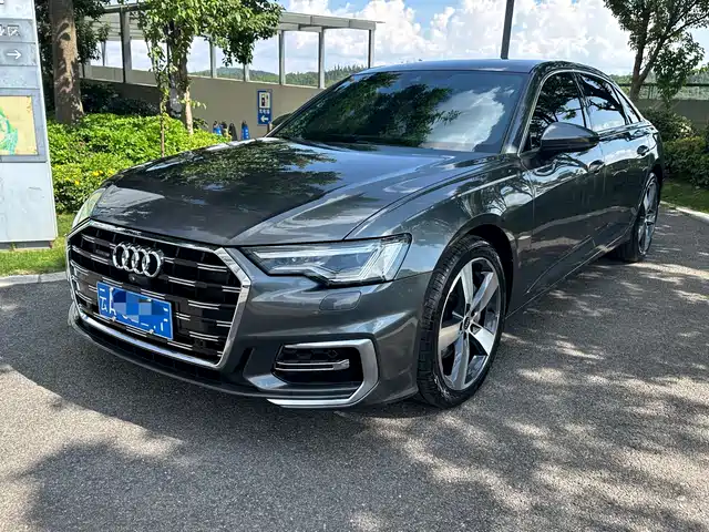 Audi A6L 45 TFSI quattro, Премиум Спорт