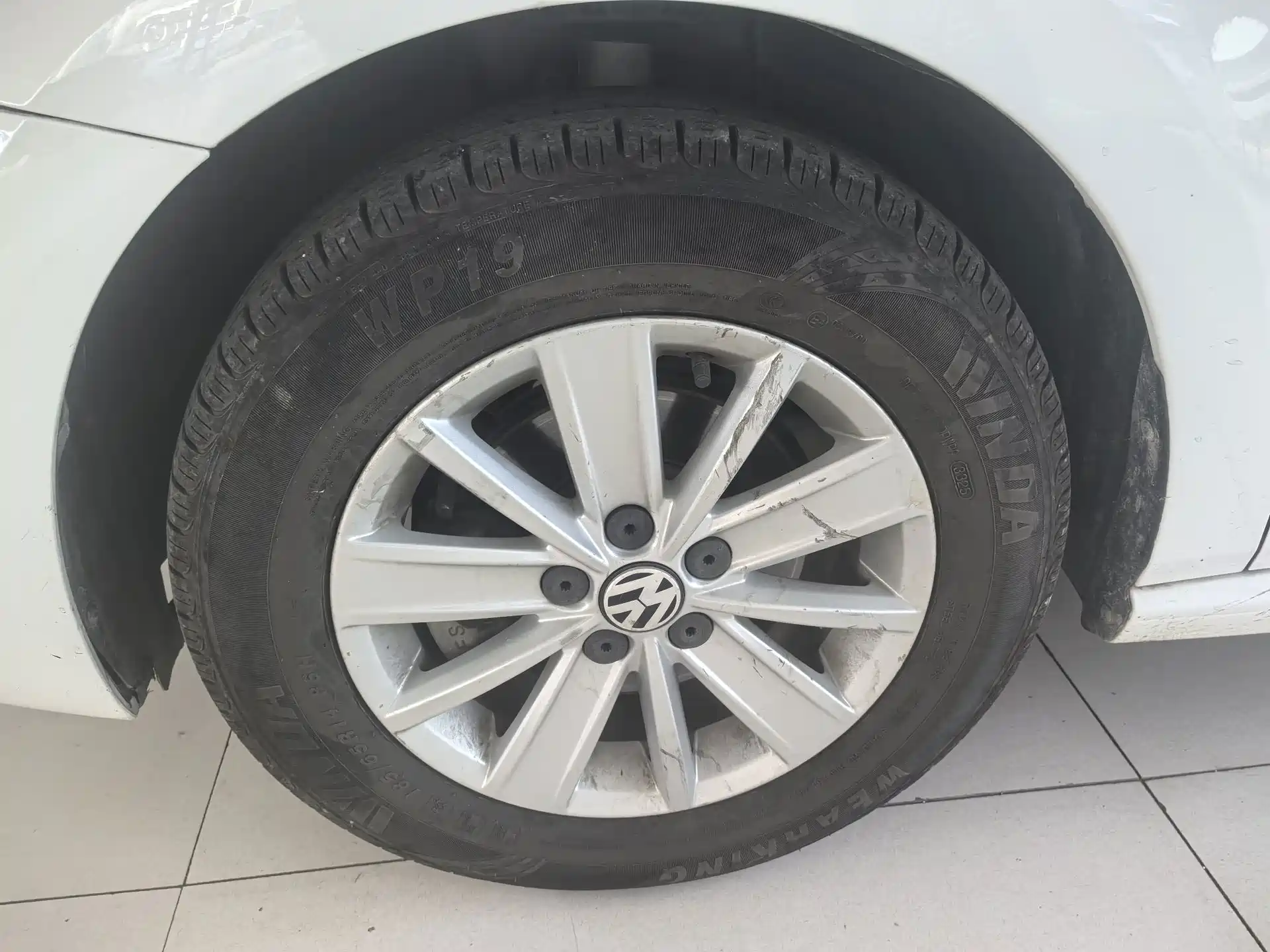 Фото 3 - Volkswagen Polo