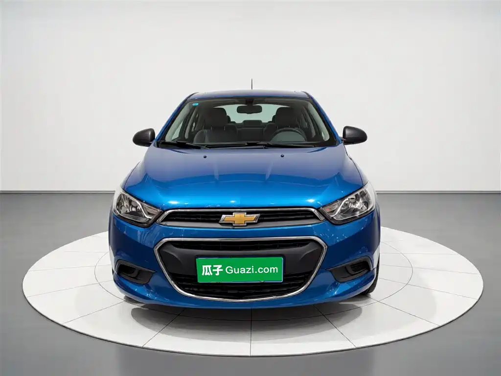 Chevrolet Aveo 2014 Sedan 1.4SL MT Luxury Edition фото 3
