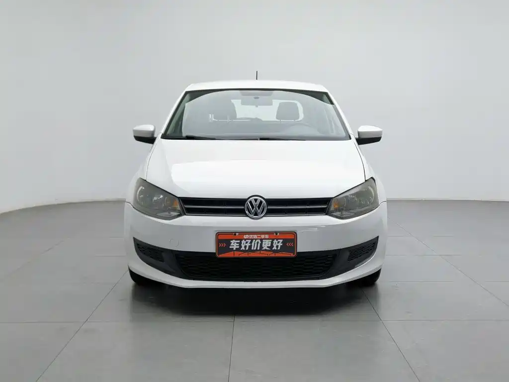 صورة 3 - Volkswagen Polo