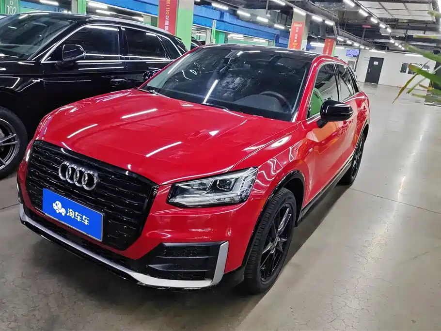 Audi Q2L 2020 35 TFSI Progressive Dynamic Model