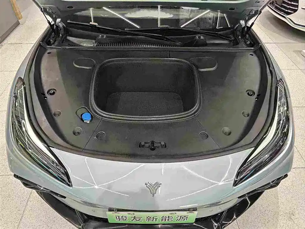 Nezha Auto Nezha GT 2024 2023 Model 560 Lite