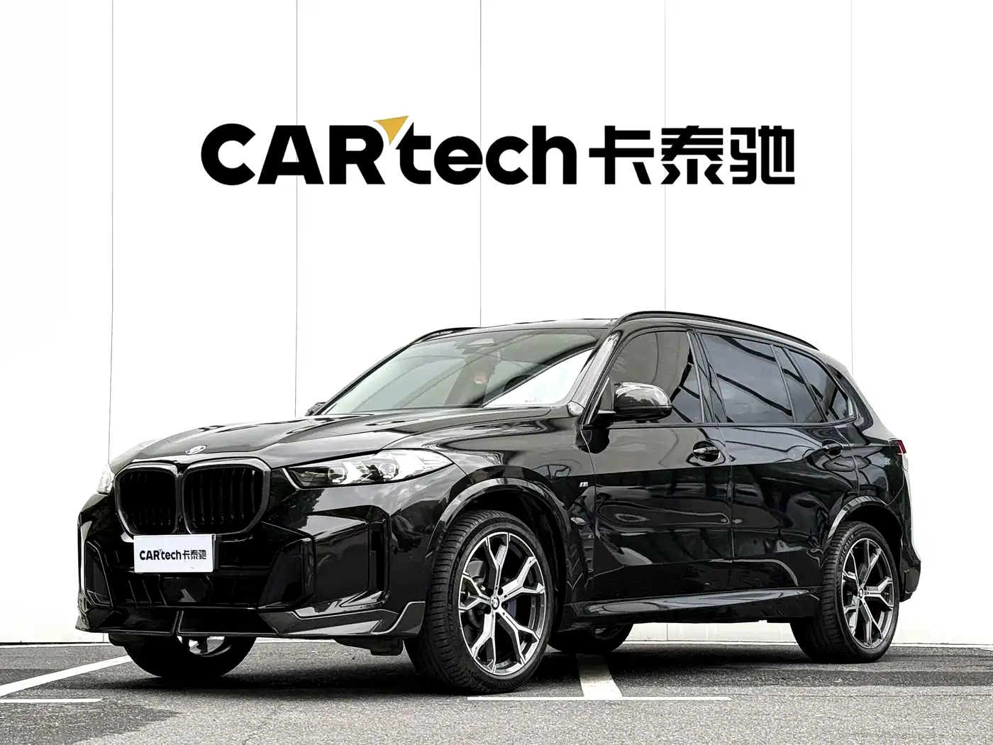 BMW X5 2023 xDrive 30Li Premium M Sport Black Night Package