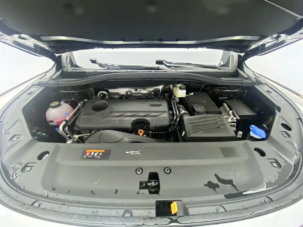 Geely Haoyue L 2026 2026 1.5TD DCT Happiness 7-Seater