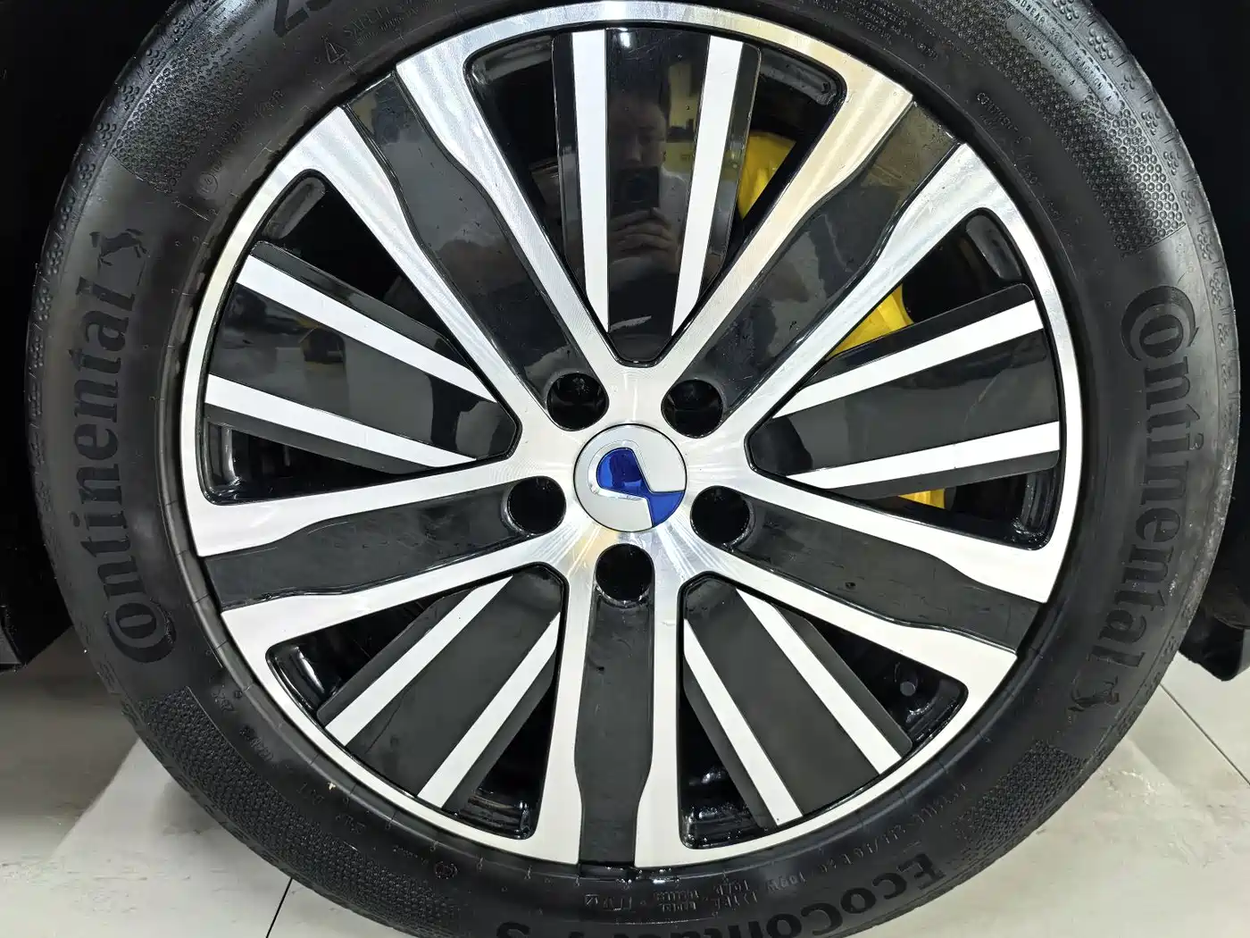 Denza N8L 2025 2026 Model Prestige Edition