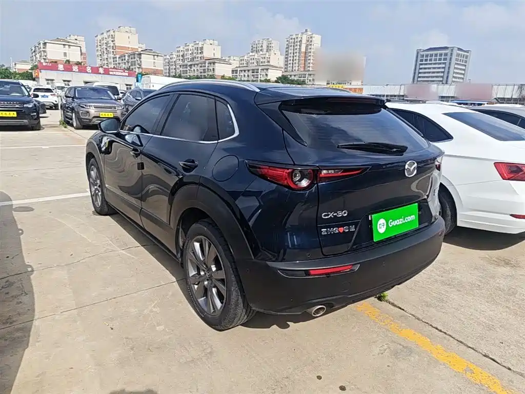 Photo 5 - Mazda CX-30