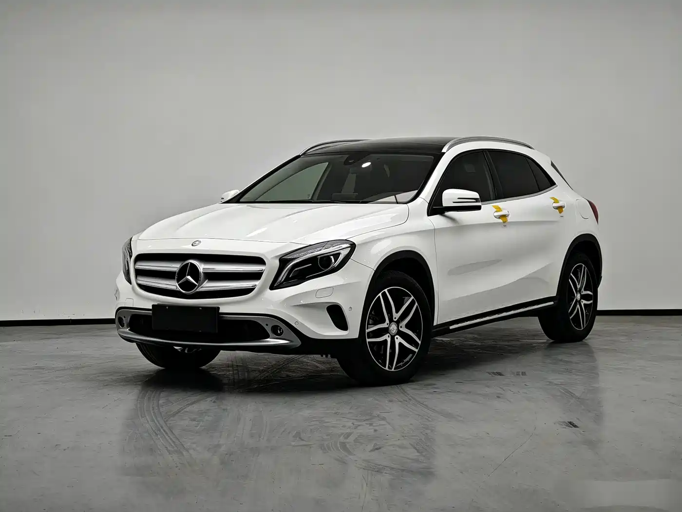 Mercedes-Benz GLA 2016 GLA 200 Fashion