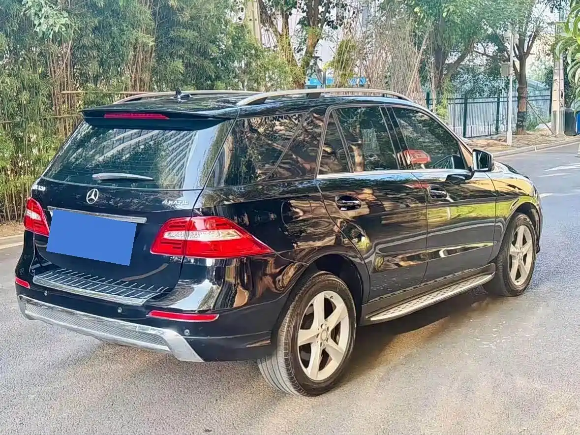 Mercedes-Benz M-Class 2015 ML 320 4MATIC фото 4