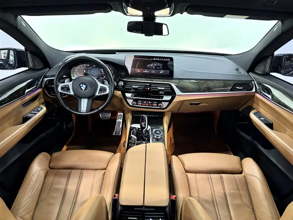 BMW 6 Series GT 2021 630i M Sport Package фото 25