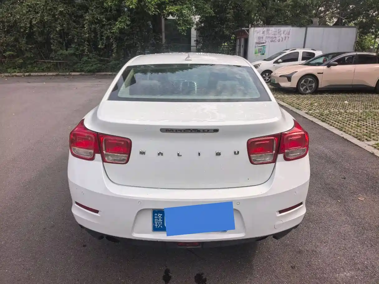 Chevrolet Malibu 2014 2.0L Automatic Comfort фото 5