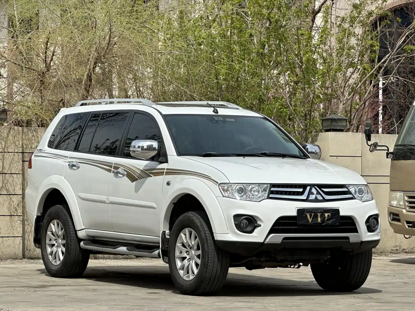 Mitsubishi Pajero Sport 2013 3.0L Automatic 4WD Flagship фото 3
