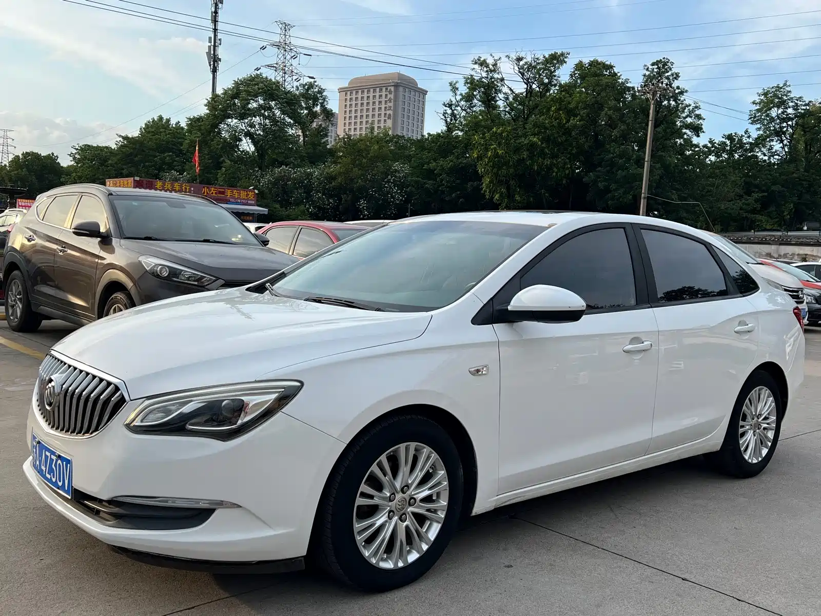 Фото 1 - Buick Excelle
