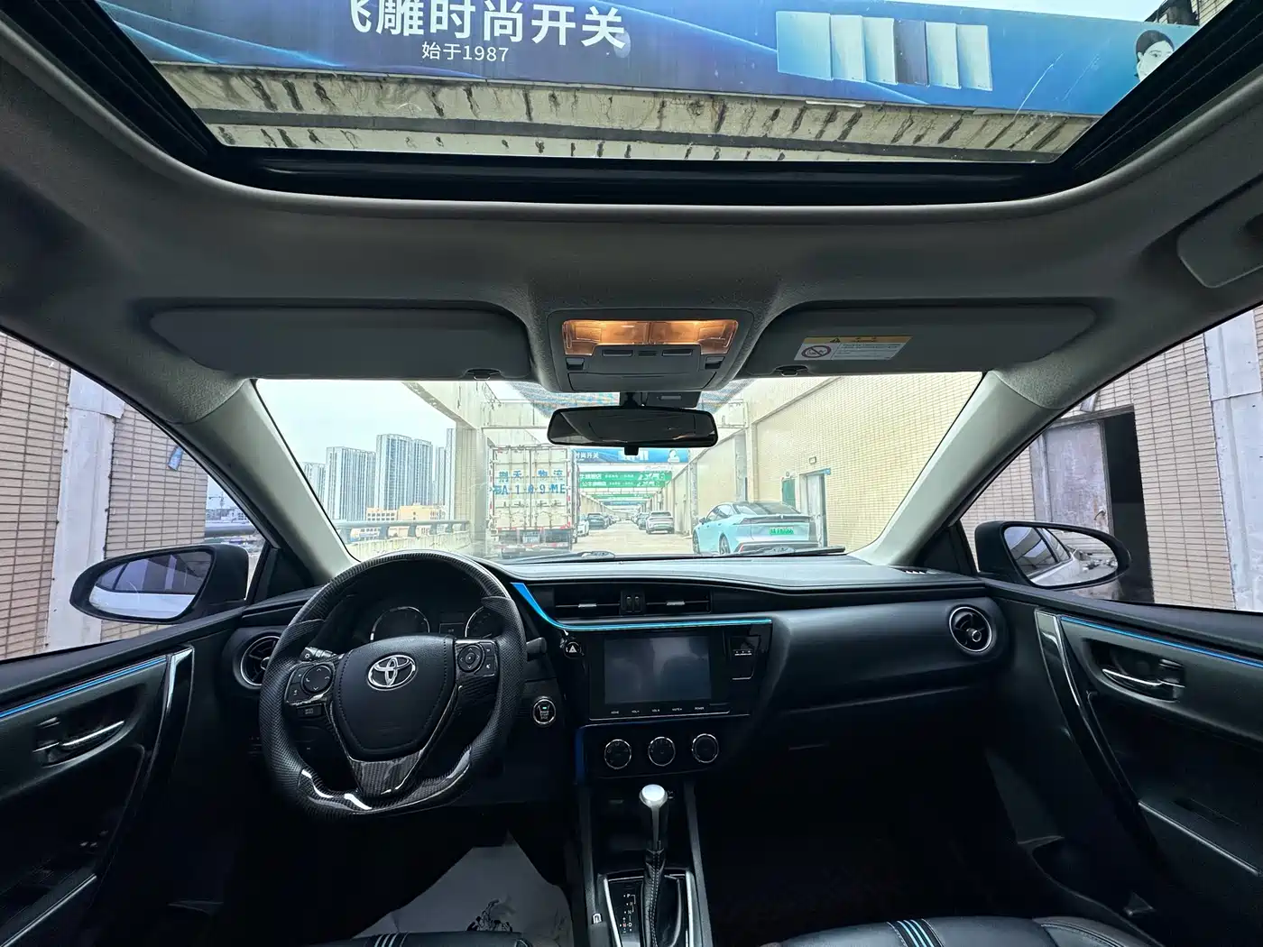 Toyota Levin 2018 185T CVT Premium Edition China V фото 13