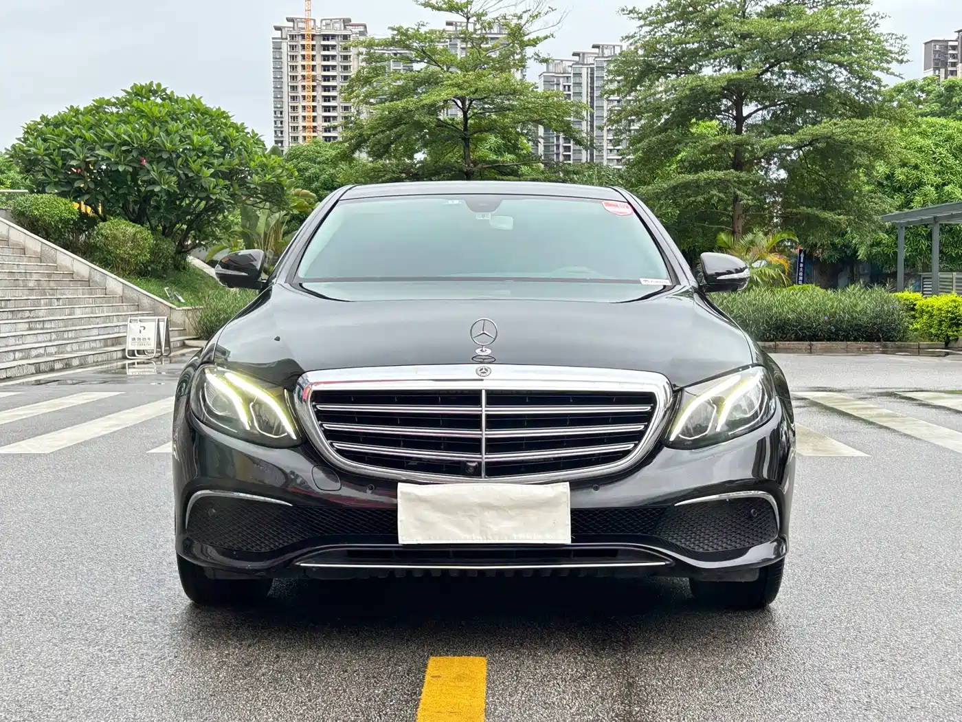 Mercedes-Benz E-Class 2018 Facelift E 300 L Fashion фото 2