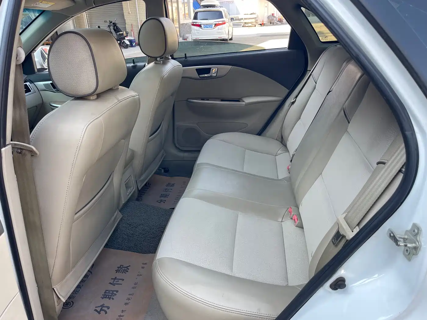 Buick Excelle 2015 1.5L Manual Classic фото 14