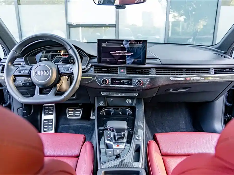 Audi A4L 2022 40 TFSI Luxury Dynamic фото 13