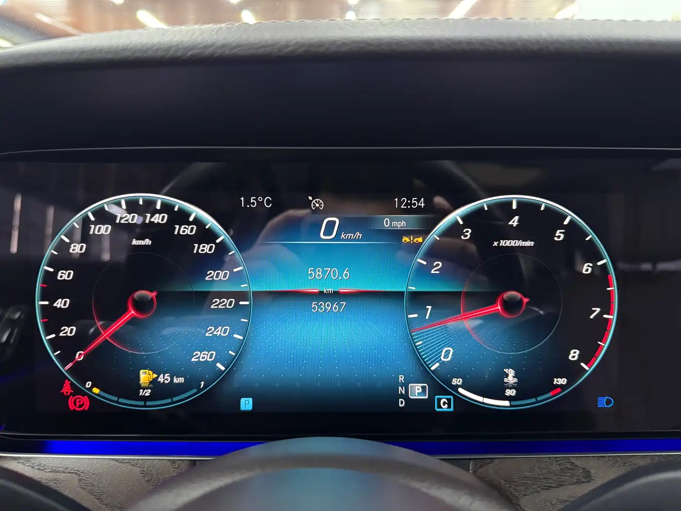 MERCEDES-BENZ E CLASS