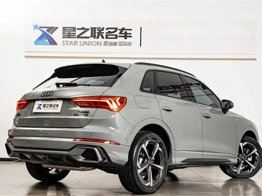 Audi Q3 2024 40 TFSI Fashion Sport Launch Special Edition фото 8