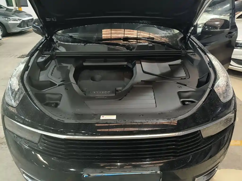 Lynk & Co 01 2018 2017 2.0T 2WD Pro Version