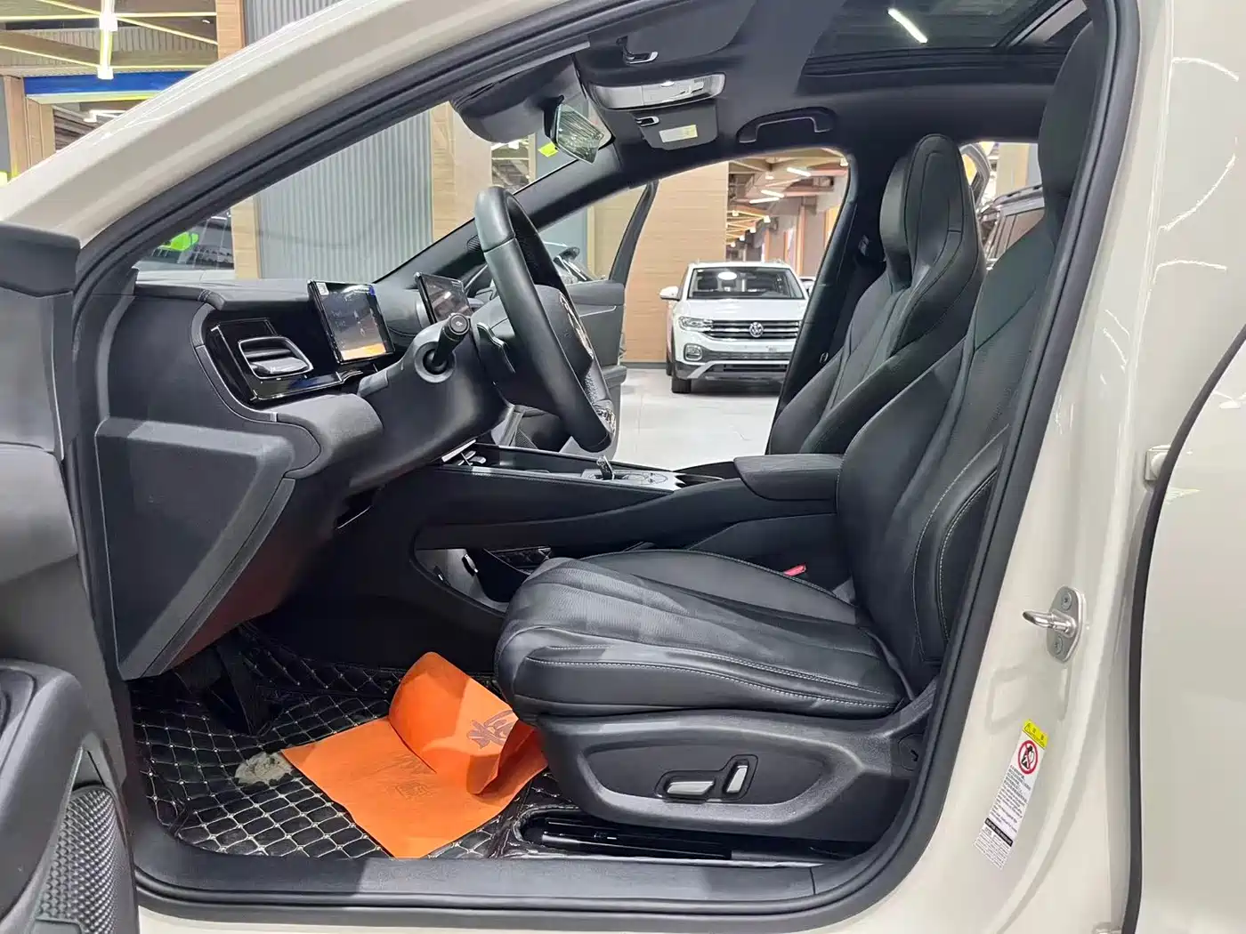 BYD Seal 06 New Energy 2025 DM-i Smart Drive Edition 120KM Luxury фото 10