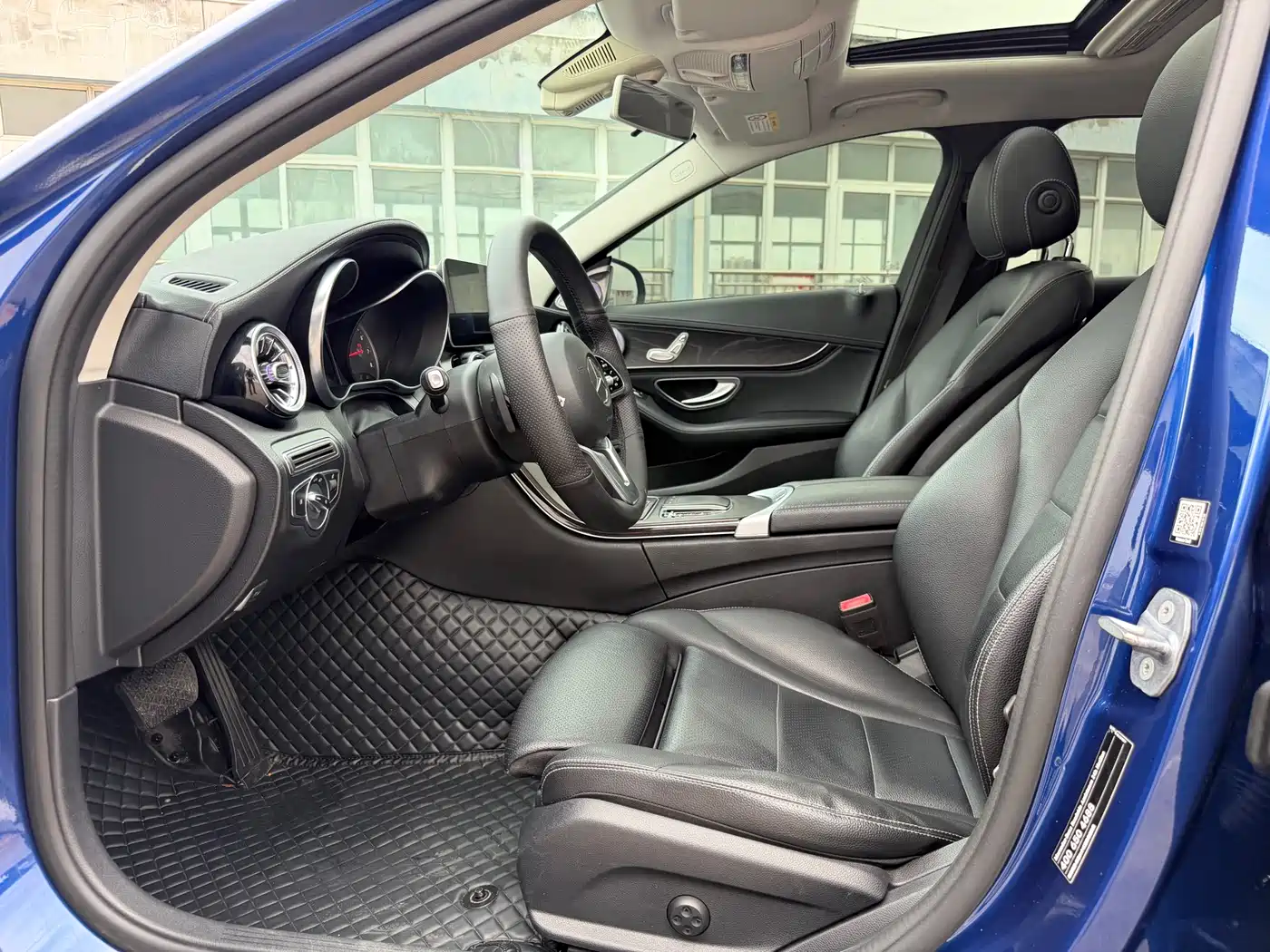 Mercedes-Benz C-Class 2019 C 180 L Fashion Sport Edition фото 4