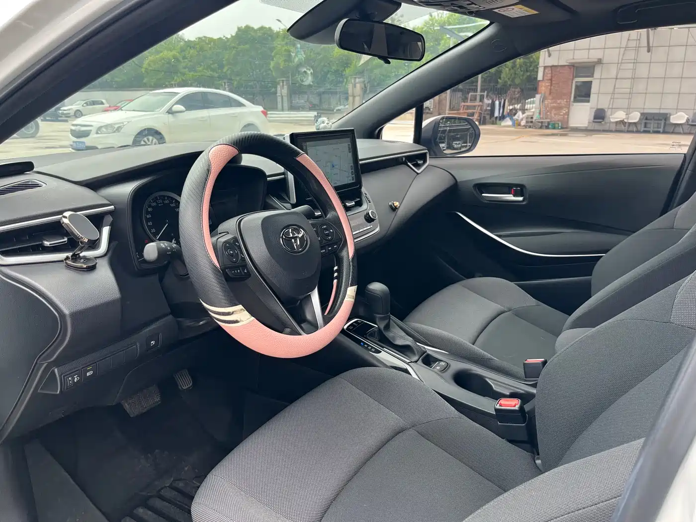Toyota Levin 2021 Dual Engine 1.8H E-CVT Luxury Edition фото 9