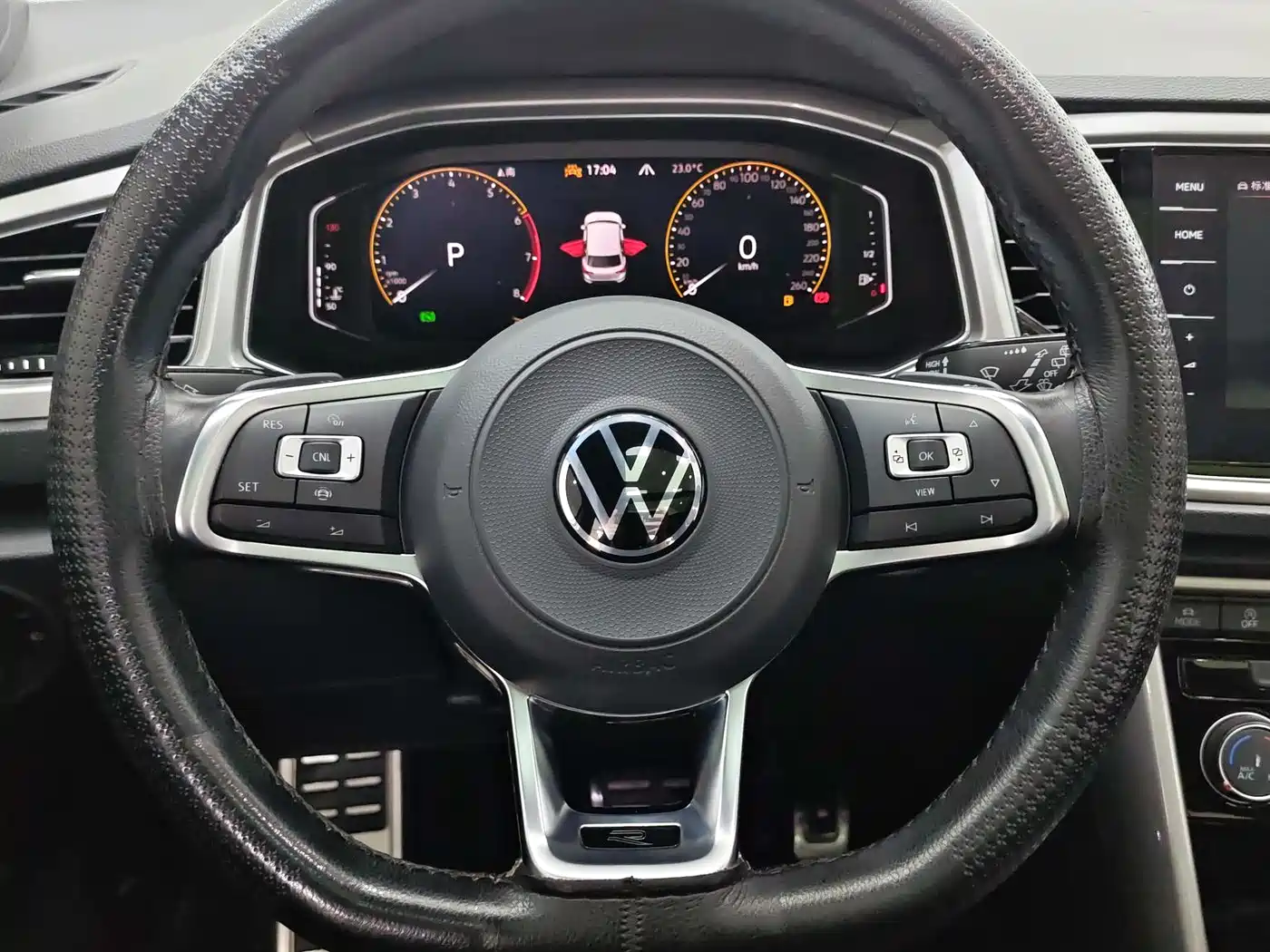 Volkswagen T-ROC 2022 280TSI DSG 2WD R-Line Pro PLUS фото 12