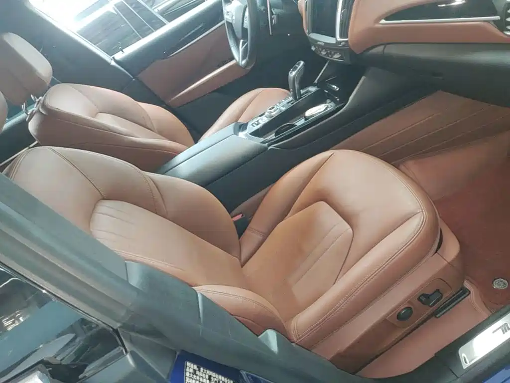 صورة 25 - Maserati Levante