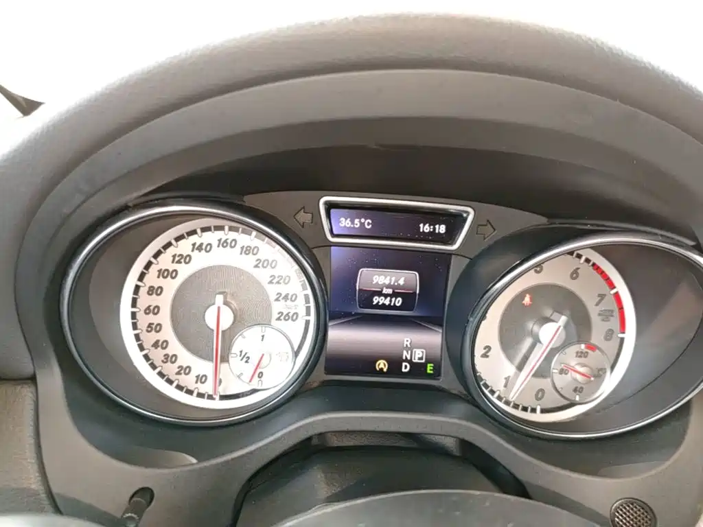 Mercedes-Benz GLA 2015 2015 GLA 220 4MATIC Fashion Edition
