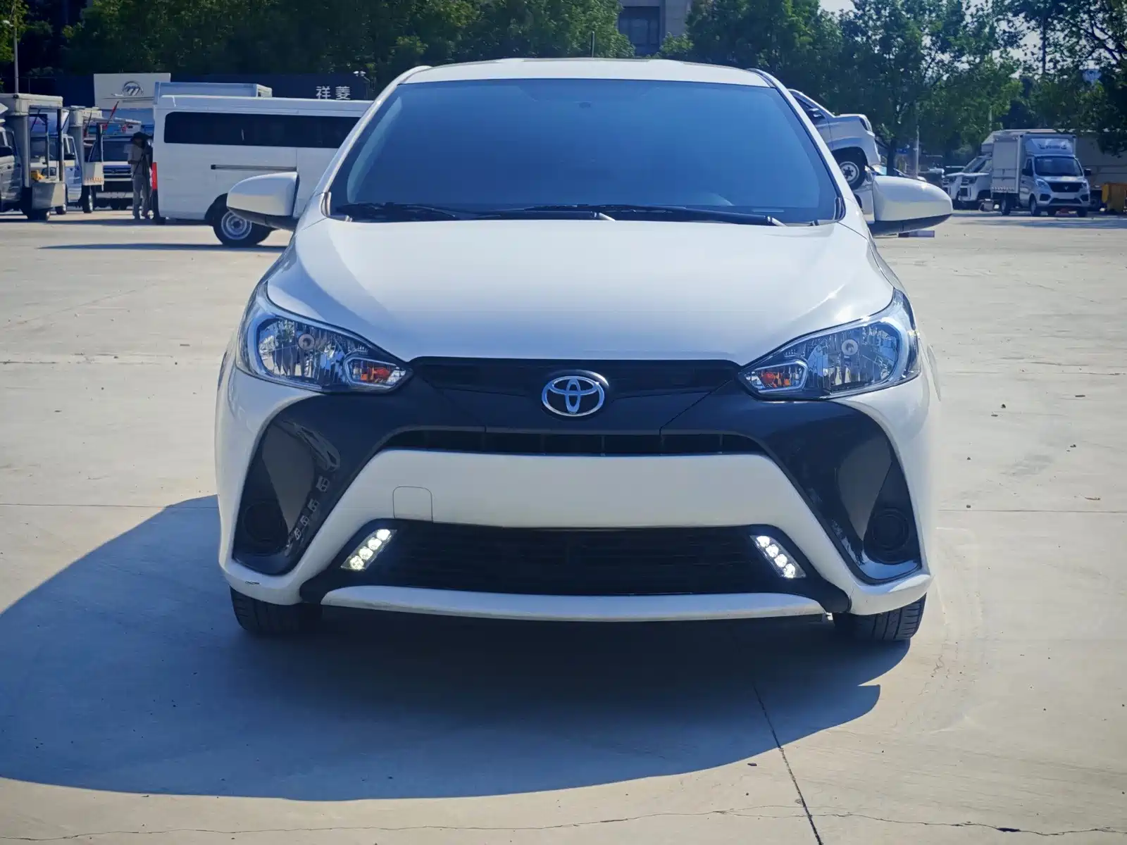 Photo 2 - Toyota YARiS L Zhi Xuan