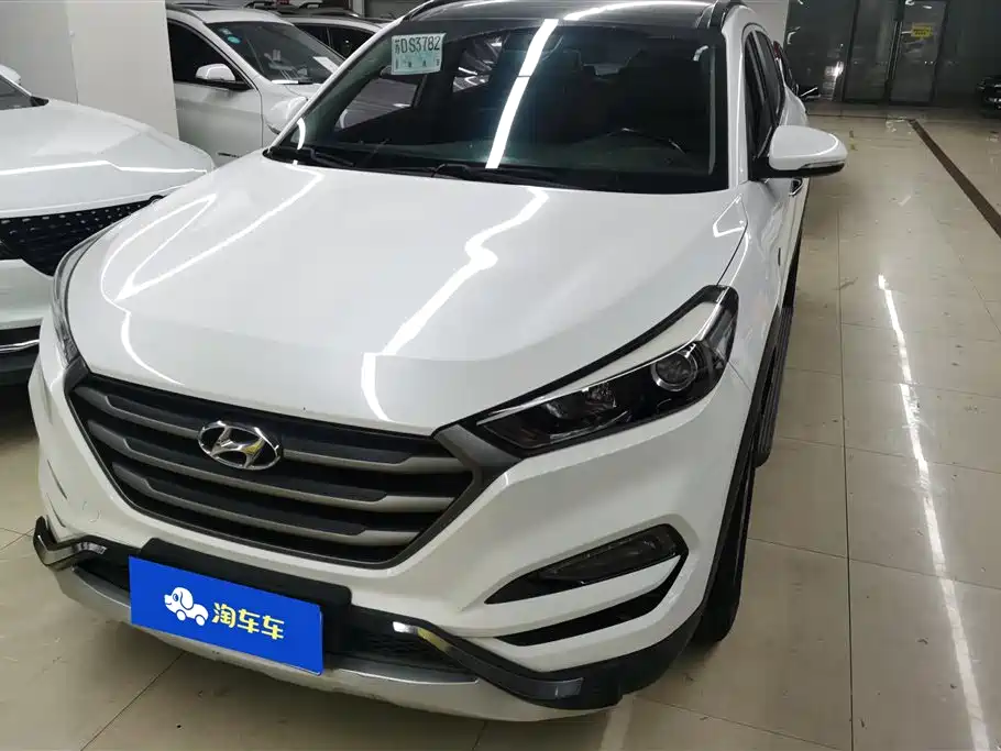 Hyundai Tucson 2015 1.6T Dual Clutch 2WD Smart