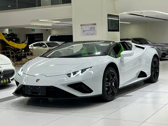 LAMBORGHINI HURACÁN
