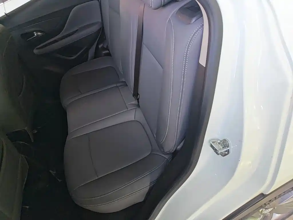 Фото 17 - Buick Encore