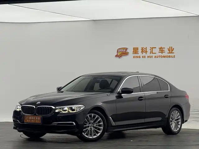 BMW 5 Series 2020 530Li Leading Luxury Package — фото 1