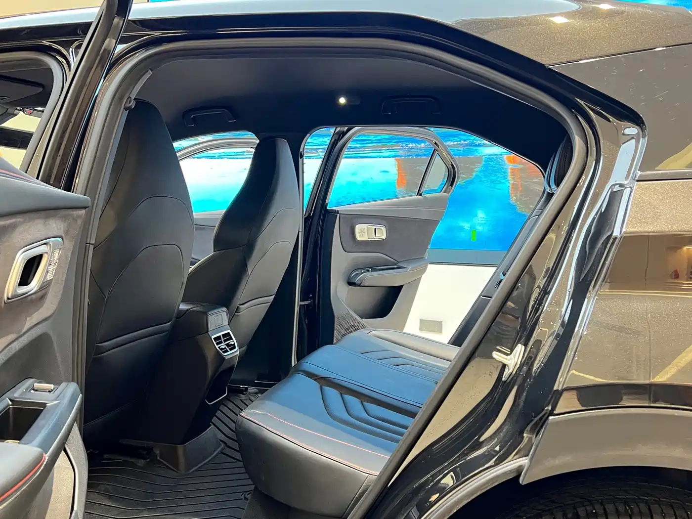 Nezha Auto Nezha X 2024 2024 400 Premium Edition